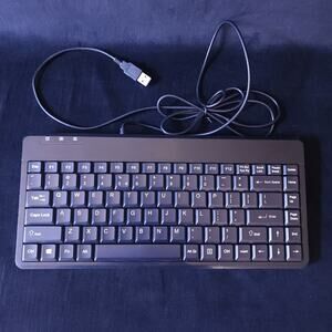 Perixx PERIBOARD-409 Computer Wired USB Mini Keyboard Black US English Layout